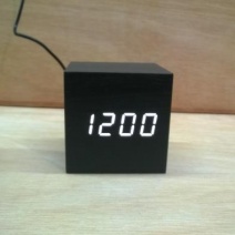 Годинник електронний настільний VST-869-6 (Black White)(005248)