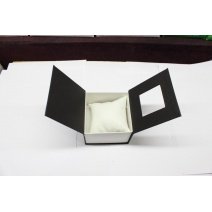 Купить Подарочная коробка под чaсы (009694), 91*88*60 мм.