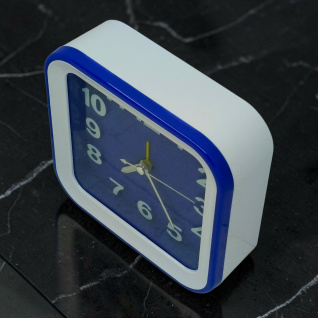 Купить Кварцевый будильник 075 Blue (007093), 13*13*4.5 см.