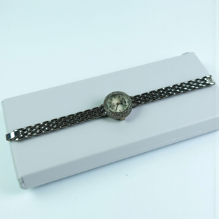 Купить Часы женские на браслете EHHE-15 d-27 (013980)