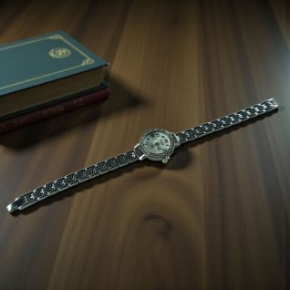Купить Годинник жіночий на браслеті EHHE-23 d-24 (013988)