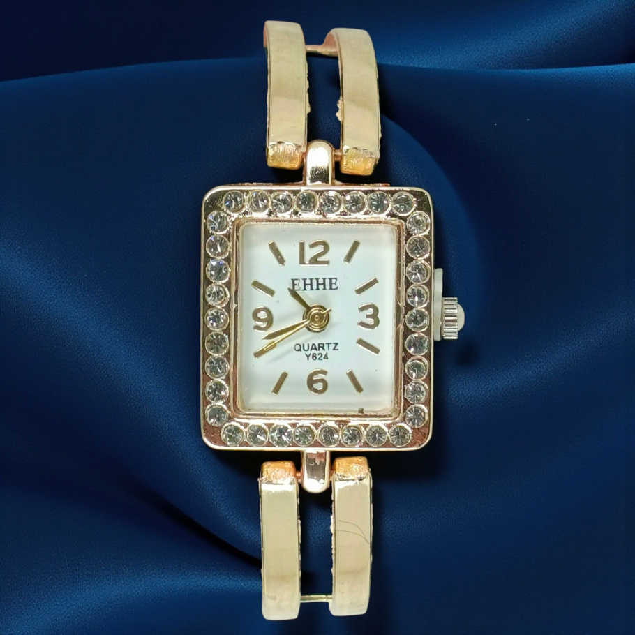 Купить Часы женские на браслете EHHE-10 d-22*20 (013975)