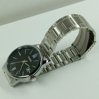 Купить Часы на браслете Casio MTP-V002D-1B3 (014593)