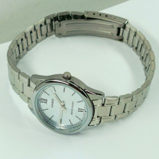 Купить Годинник на браслеті Casio LTP-V005D-2B3 (014571)