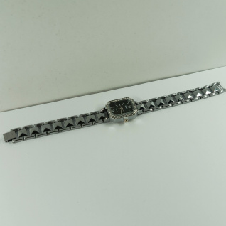 Купить Часы женские на браслете EHHE-N-56 d-25*20 (014775)