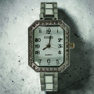 Часы женские на браслете EHHE-N-35 d-22*28 (014754)