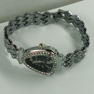 Купить Часы женские на браслете EHHE-N-60 d-22*28 (014779)