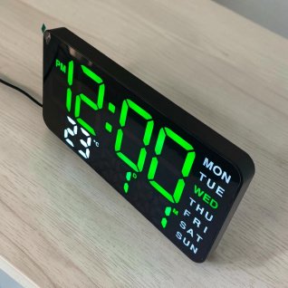 Будильник электронный 3835 21,5*11*3 Черный/ зеленый (015203)